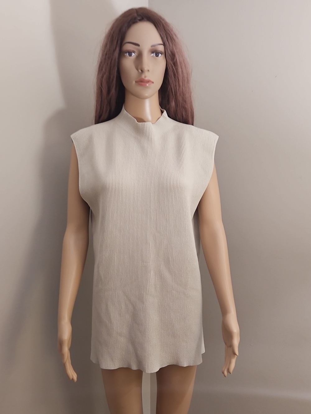 Aritzia Babaton Sleeveless Ribbed Mock Neck Top  Cream Beige Long Line